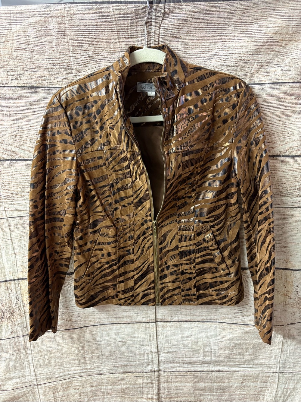 😍 Women’s Brown Animal-Print Zip Front Jacket